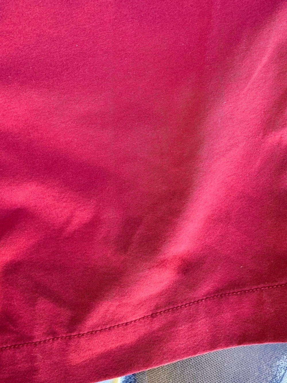chubbies Red Elastic Drawstring Hybrid Shorts - Picture 5 of 5